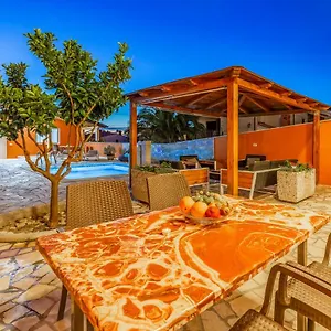  Apartman Larst Croatia